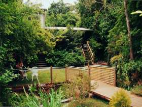 Aldgate Lodge Bed & Breakfast - Palm Beach Accommodation 1