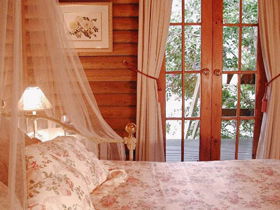 Aldgate Lodge Bed & Breakfast - Palm Beach Accommodation 0