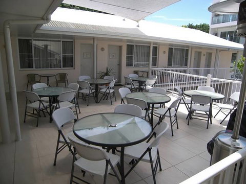 Aston Hill Motor Lodge - Palm Beach Accommodation 4