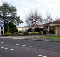 Bass  Flinders Motor Inn - Palm Beach Accommodation