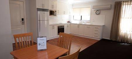 Best Western Charles Sturt Suites & Apartments - Palm Beach Accommodation 1