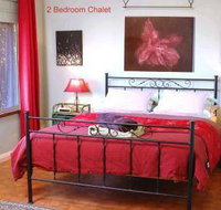 Bettenay's Lakeside Loft Spa Apartment - Palm Beach Accommodation