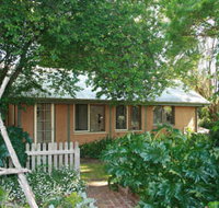 Birch House Koroit - Palm Beach Accommodation