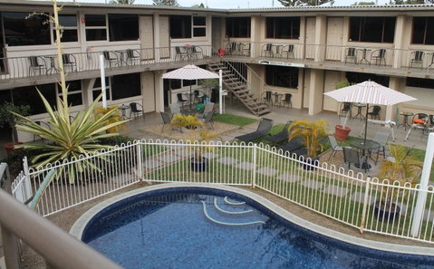 A'Montego Mermaid Beach Motel - Palm Beach Accommodation 0