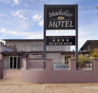 Mackellar Motel - Palm Beach Accommodation