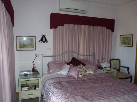 Kadina Bed And Breakfast - Palm Beach Accommodation 0