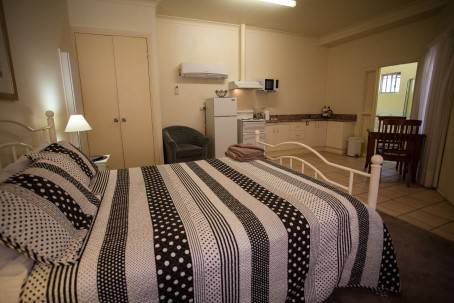 Millie Accommodation - Palm Beach Accommodation 3