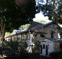 Netherby House - Palm Beach Accommodation