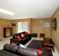 Salmon Apartment - Palm Beach Accommodation
