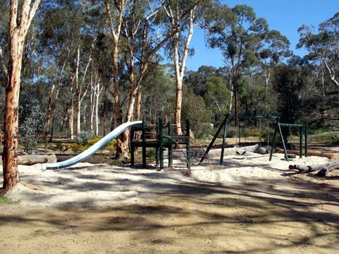 Toodyay Holiday Park & Chalets - Palm Beach Accommodation 1