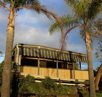 Aloha Caravan Park - Palm Beach Accommodation