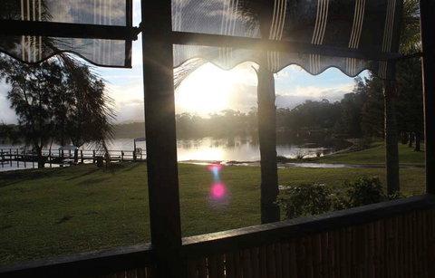 Aloha Caravan Park - Palm Beach Accommodation 2