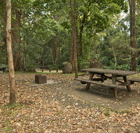 Sheepstation Creek campground - Palm Beach Accommodation