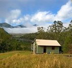 Wave Hill Station Farmstay Clarence River Gorge - Fine - Palm Beach Accommodation