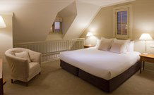 Anchorage Port Stephens - Palm Beach Accommodation 0