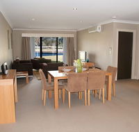 Corunna Station Country House - Palm Beach Accommodation