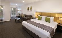 Bolton On The Park - Palm Beach Accommodation 1