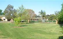 Golfview Motor Inn - Wagga Wagga - Palm Beach Accommodation 1