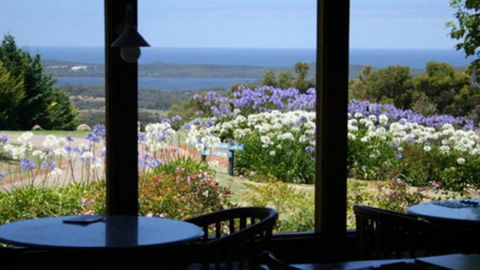 Chimes Spa Retreat - Palm Beach Accommodation 4
