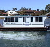 Dolphin Houseboat Holidays - Palm Beach Accommodation