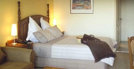 Best Western The Tudor Box Hill - Palm Beach Accommodation 3