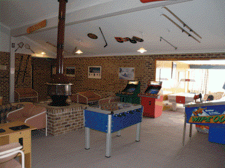 Acacia Snowy Motel - Palm Beach Accommodation 2