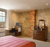 Customs House Waterfront Hotel - Palm Beach Accommodation