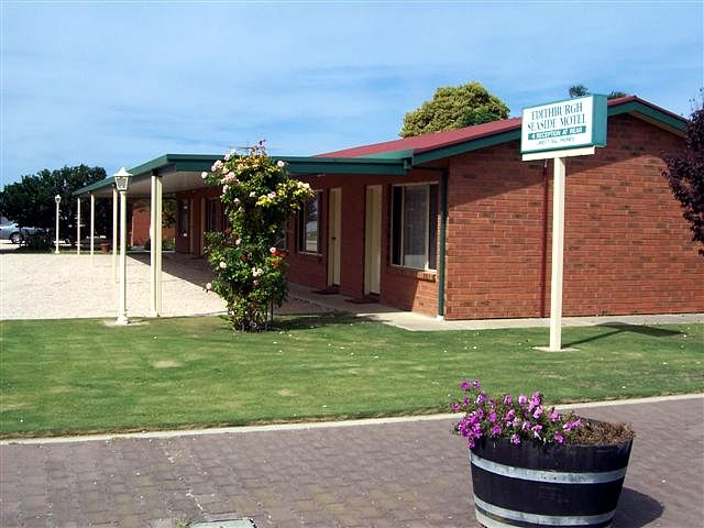 Palm Beach Accommodation