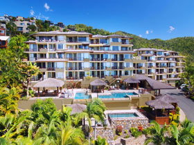 At Waters Edge Resort - Palm Beach Accommodation 2