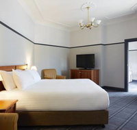 Brassey Hotel - Palm Beach Accommodation