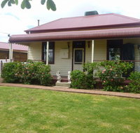 Country Cottages BB - Palm Beach Accommodation