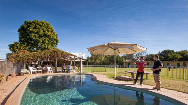 Yuendumu NT Palm Beach Accommodation