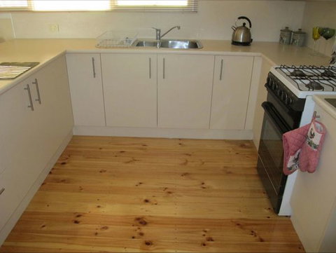 Fensom's Holiday Home - Palm Beach Accommodation 15