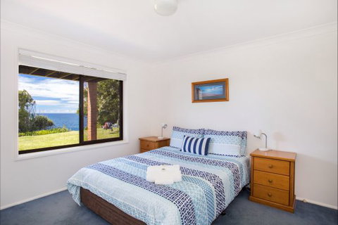 Seacliff Mollymook - Palm Beach Accommodation 9