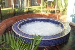 Crystal Fountain Motel - Palm Beach Accommodation 3