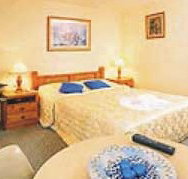 Cooks Endeavour Motor Inn - Palm Beach Accommodation