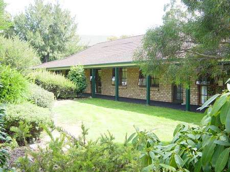 Bass Villas - Palm Beach Accommodation 0
