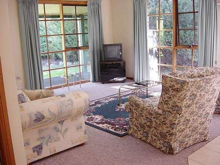 Bass Villas - Palm Beach Accommodation 2