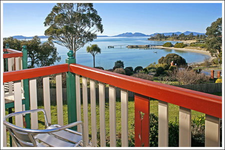 Amos House  & Swansea  Villas - Palm Beach Accommodation 4