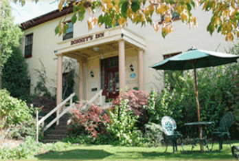 Bonney's Inn - Palm Beach Accommodation 1