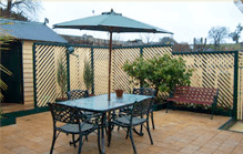 Bonney's Inn - Palm Beach Accommodation 4