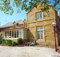 Quest Trinity House - Palm Beach Accommodation