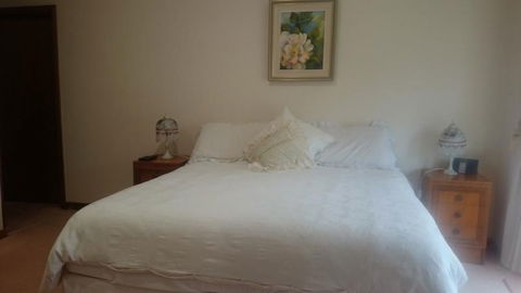 Gaerwood Bed Breakfast - Palm Beach Accommodation 0