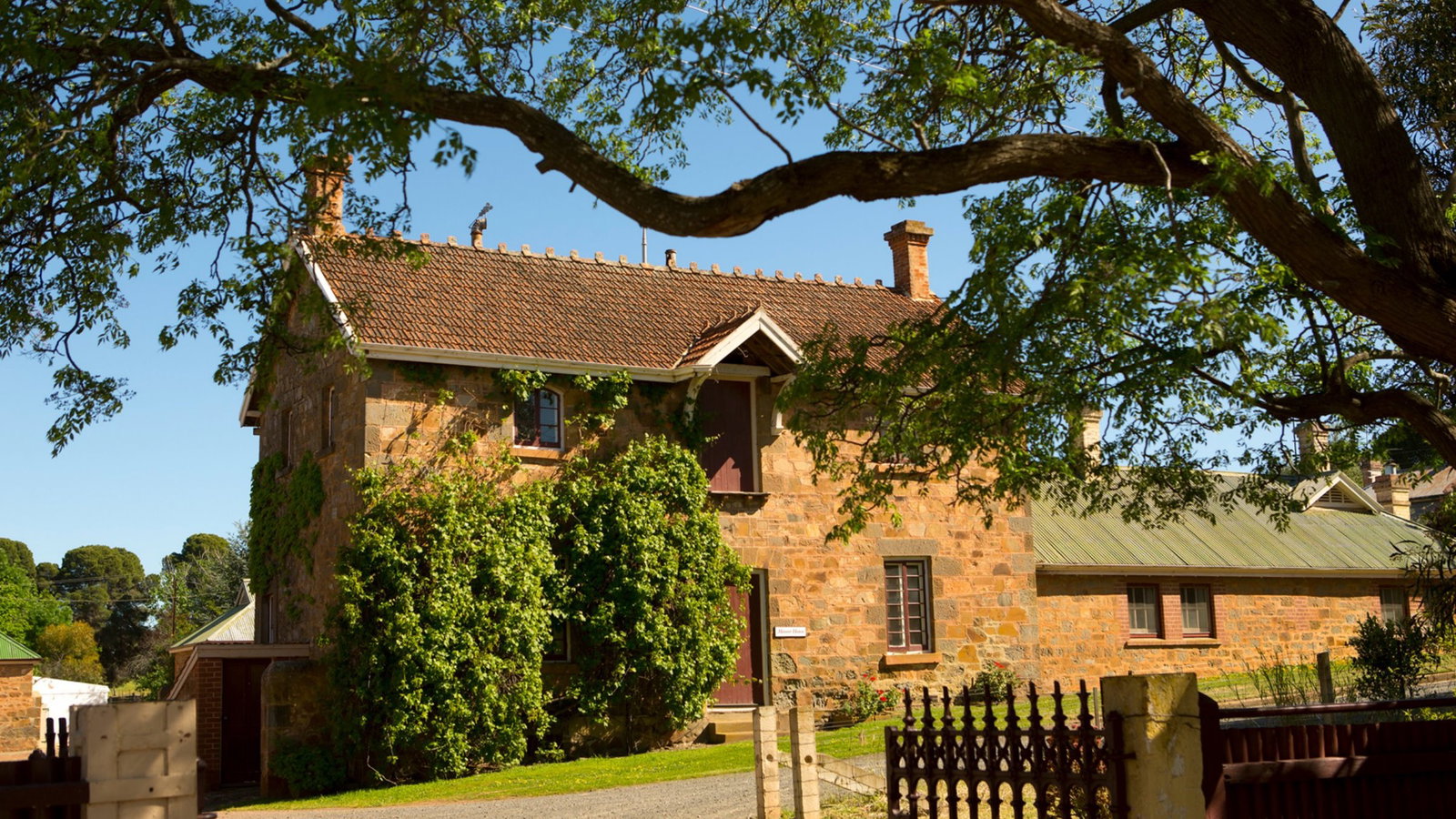 Hamilton SA Palm Beach Accommodation