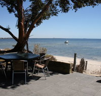 Undercurrent - Palm Beach Accommodation