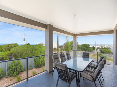 BEAUMONT HOUSE - Palm Beach Accommodation 2