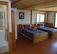 Guy's Cross Farm Cottage - Palm Beach Accommodation
