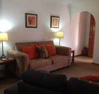 Kimber's Apartments on Gurwood - Palm Beach Accommodation