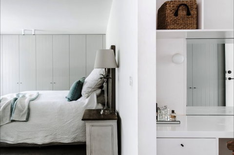 Luxico - Pearce Street - Palm Beach Accommodation 9