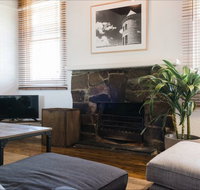 Mount Ophir Estate - The Gatehouse - Palm Beach Accommodation